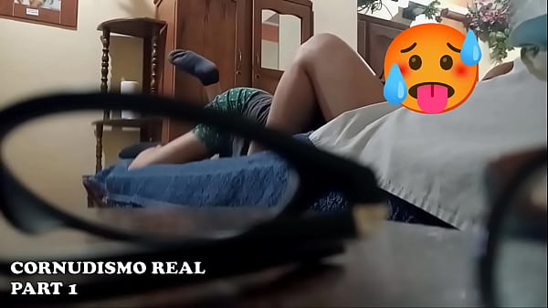 Image esposo me ofrece como kine a uno de sus amigos PART 1