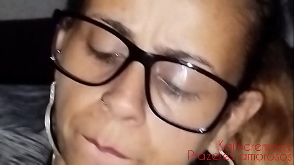 Image Antes e depois mulher faz depila&ccedil_&atilde_o no saco do cliente e recebe como pagamento uma gozada em sua boca