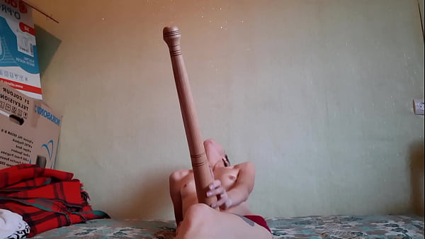 Image I sit on my stepdaughter and rub my pussy - Girls fly orgasm