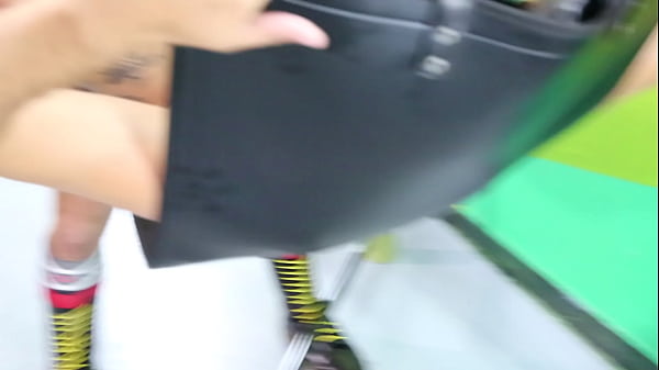 Image Getting Rimmed in Sling