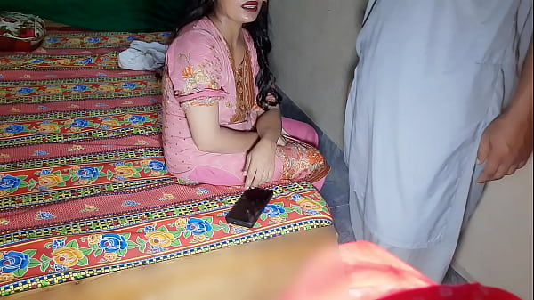 Image Landlord wants to fuck her tight pussy on exchange of rent. MAKAN MALIK NE KIRAYE K BADLE KYA MANG LIYA!