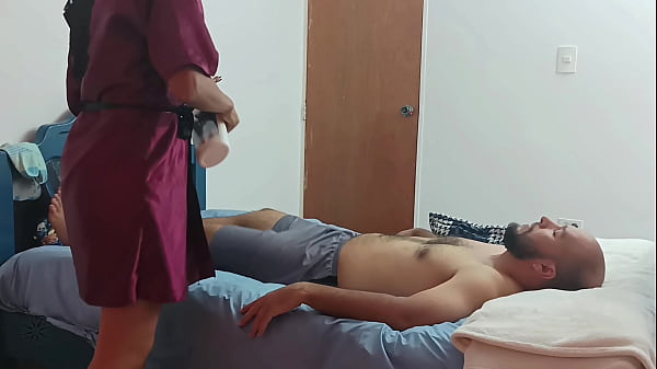 Image I fuck my stepmother's boyfriend, I secretly record him so he can see how perverted he is - Porn in Spanish.
