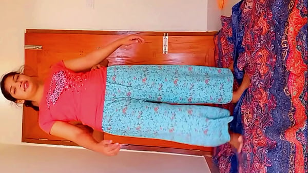 Image Sexy fit bitch enjoys some beautiful ass fuck - Rumpa21