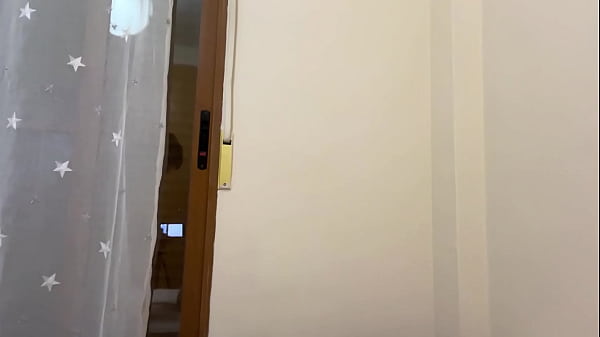 Image Asi es como cuido a mi padrastro cuando llega de trabajar y esta agotado , me folla durisimo , mejor que mi novio y se corre dentro, me hace el misionero igual que mi novio