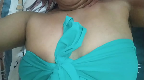 Image CASERO BIEN RICO PARA MIS FANS LE DOY MASAJES A MI CO&Ntilde_O Y MIS GRANDES TETAS