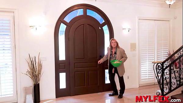 Image Mylfex - Grandpa Came for the Dinner then Joins