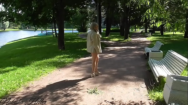 Image Risky nudity in public in St. Petersburg part 1