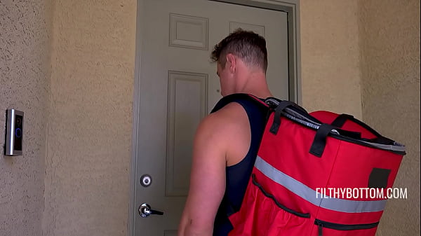 Image Petite Delivery Twunk Gangbanged In The Dark By A Frat | FilthyBottom