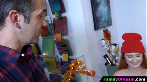 Image FamilyOrgasm - Man of the House Stays Home with the Family on Thanksgiving Day