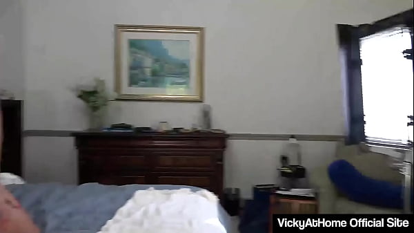 Image Big Boobed Vicky Vette And Lexi Luna Make Their Juicy Pussies Vibrate!