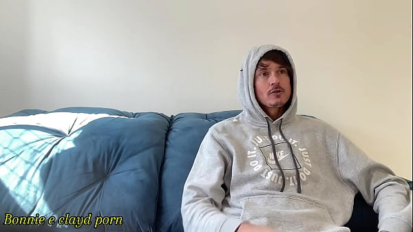 Image Me estressei com meu time de futebol e a vizinha do condom&iacute_nio me acalmou com um ch&aacute_ de buceta ! (COMPLETO NO RED )