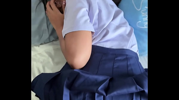 Image French tourist fuck a 18 years old Thai student in uniform