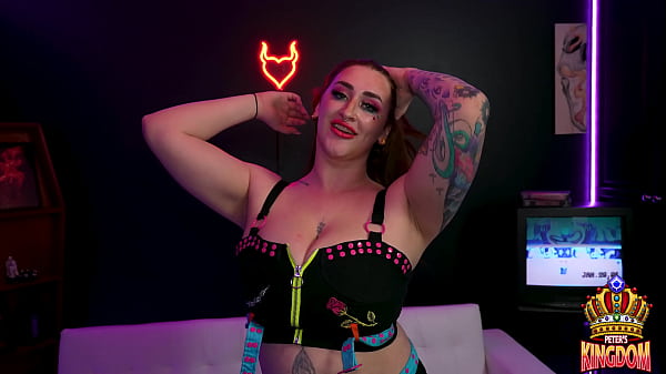Image Curvy goth slut loves hardcore rough sex