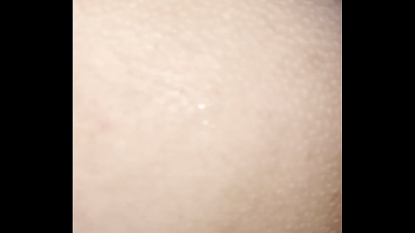 Image mi amiga decide darme su culo en el coche mientras trasmitimos (me duele dice) dejo mi semen un su culo, anal casero y en publico