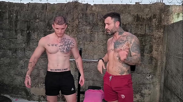 Image treino com Allan Guerra termina em uma brotheragem gostosa