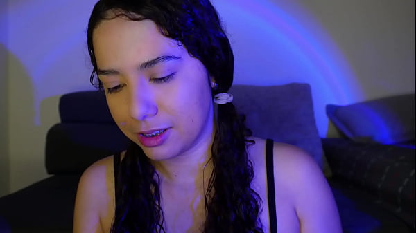 Image HI I'M ELENA I'm home alone want to see my meaty pussy while I talk dirty to you