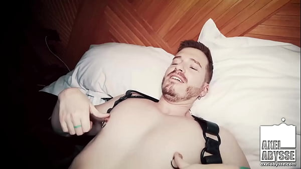 Image Pierced Axel Abysse Takes Pup Spyke Double Fist