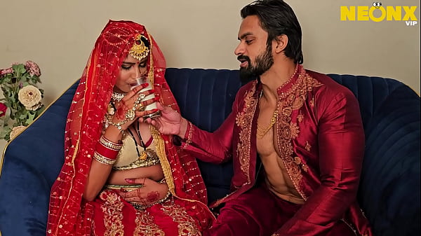 Image WILD DULHAN NEWLY MARRIED BRIDE'S FIRST SEX FIRST TIME FULL ON