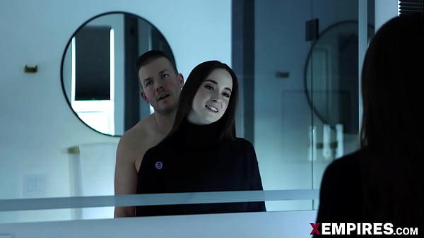Image Hot GF Make It Official