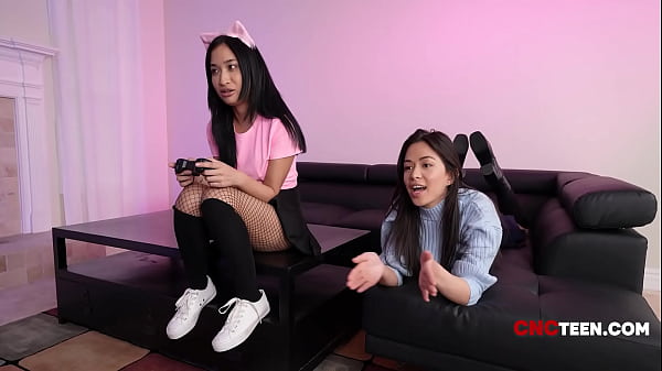 Image Serious Gamer Girls Dont Respond To Getting Fucked | CNCTeen