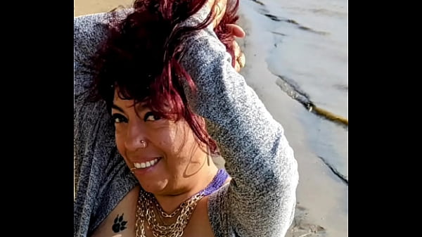 Image Mi amada esposa conoci&oacute_ este negro en un bar y realmente la vi divertirse con la 10 pulgadas que ella se comio