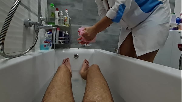Image Stepmom cme in to wash her naked stepson, she ignores his big dick, he is very excited and wants to jerk off, she flashes her big tits and starts masturbating