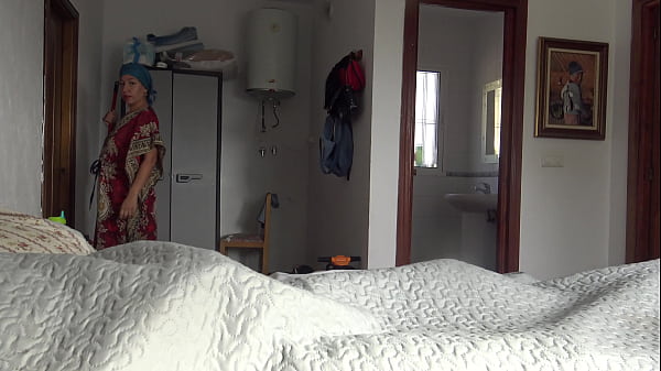 Image A Turkish hotel maid is NOT SCARED when american guest shows his big black cock