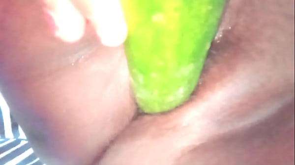 Image Desibhabhi Sex Sister-in-law went into the room and had sex with Cucumber
