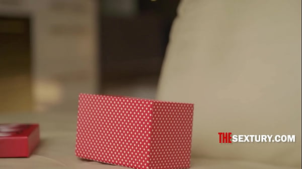 Image Sweet Return Gift Of Anal - Leya Desantis | TheSextury