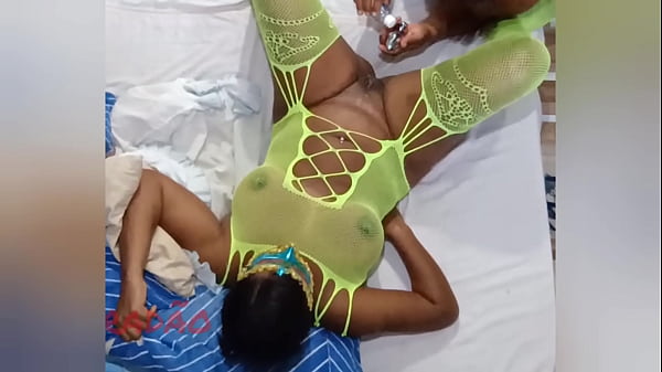 Image Safada gozando na minha boca ( carnaval 2025 )