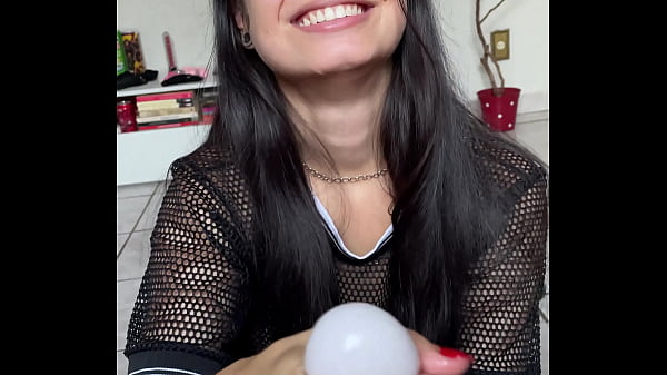 Image A Debora Prado brincou com o egg na cabe&ccedil_a do meu pau enquanto sua boquinha babava nos meus ovos