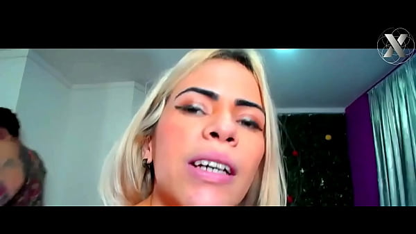 Image This beautiful will fill her asshole with two hard cocks at the same time - double vaginal