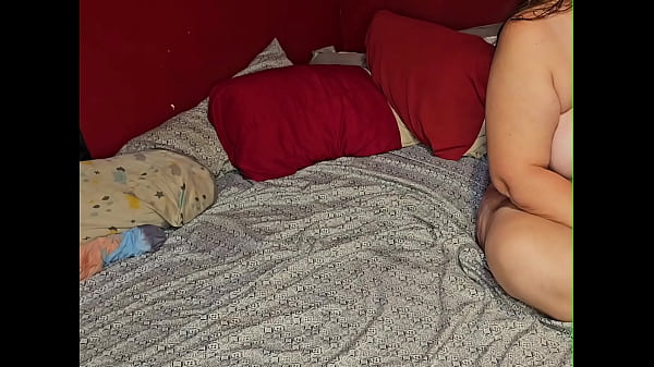 Image Milf gets creampied hard
