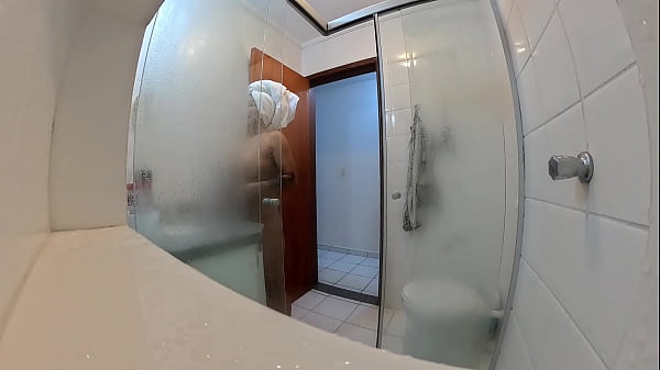 Image Gozo v&aacute_rias vezes quando estou tomando banho