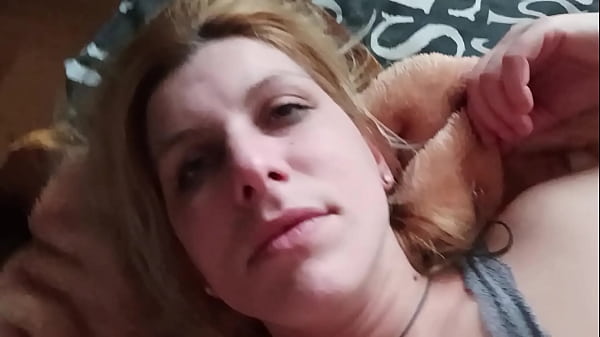 Image Amateur Blonde Babe gave a good blowjob and gets Cum on her Face