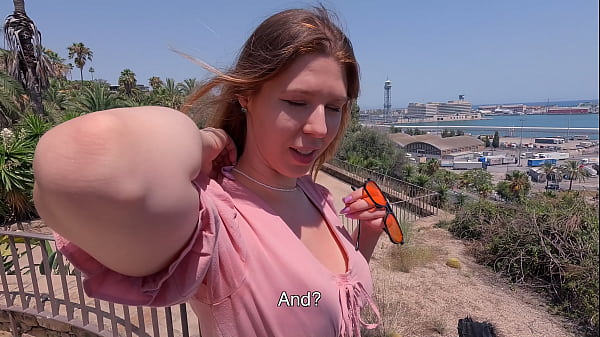 Image Tourist Girl Sucks Cock in Public Park in Exchange for Good Photos