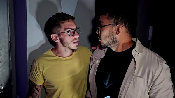 Image Anus Demonius to Clandestino