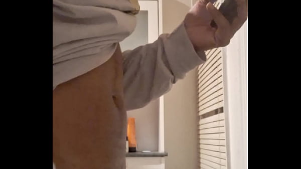 Image Nice lil tug before work