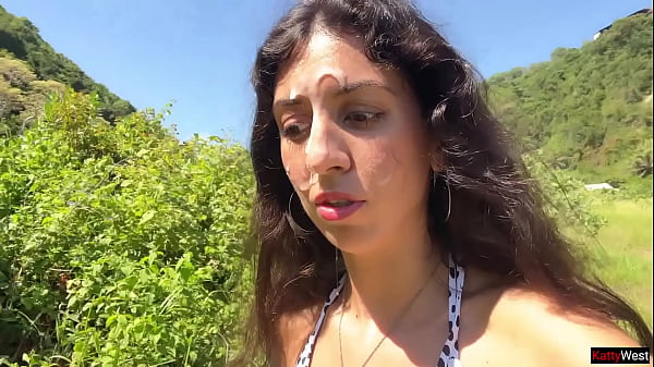 Image Walking with hot cum on my face on a public beach full of people - Cumwalk