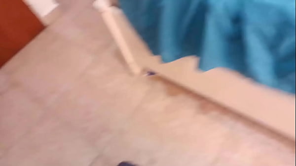 Image joven hijastra enamorada de su padrastro y apenas quedan asolas en casa se la arriba de su verga a mamarsela y a pedirle que porfavor le parta en culo en cuatro como le gusta - Morrita de 18yo cum latina facial big butt.