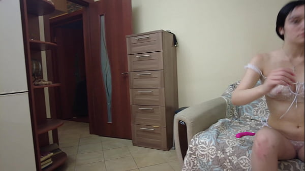 Image Lea masturbating in my bedroom