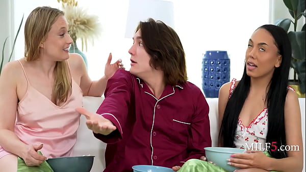 Image Ophelia's Teasing Tutorial -A Familiar Fixation - Ophelia Kaan, Bianca Bangs, Axel Haze