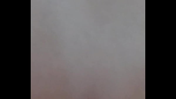 Image ESPOSA ASSUMI QUE TRAI O MARIDO E ELE FICA COM TANTO TES&Atilde_O QUE GOZA NOS PEITOS DELA
