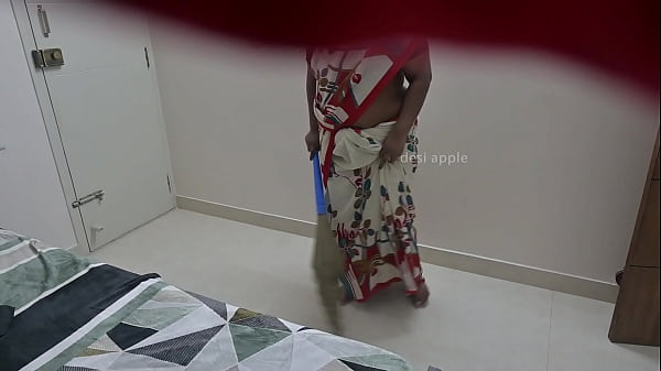 Image Jerking infront of maid