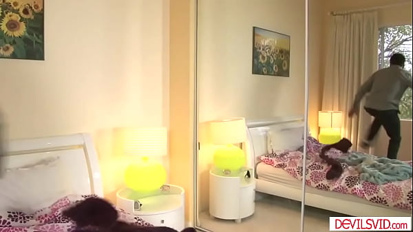 Image Stepdad pussy licking then fucking stepdaughters best friend