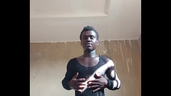 Image Kwameoppong65 - Heating the day with a little dance