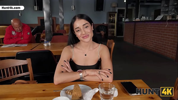 Image HUNT4K. Russian petite babe Ara Mix in high heels performed rough toilet sex and deepthroat