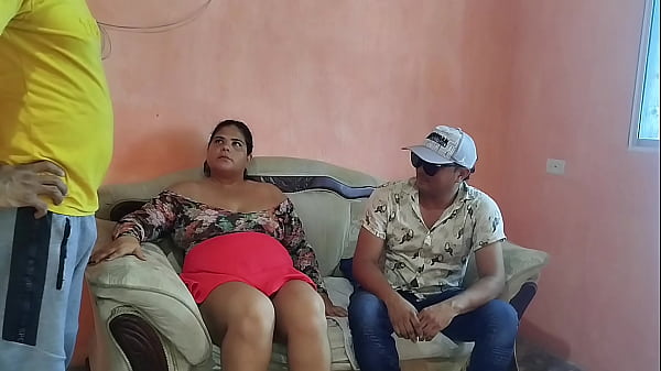 Image Esposa infiel se folla al vecino.Real casero
