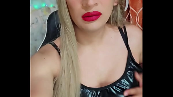 Image Ropa sexy masturb&aacute_ndome transexual