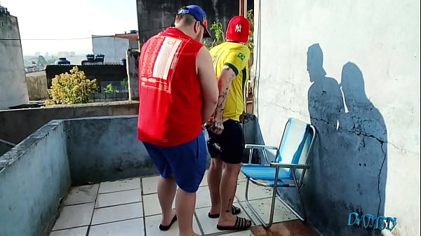 Image N&atilde_o aguentei e dei pro urs&atilde_o maloka na laje de novo (COMPLETO NO RED)